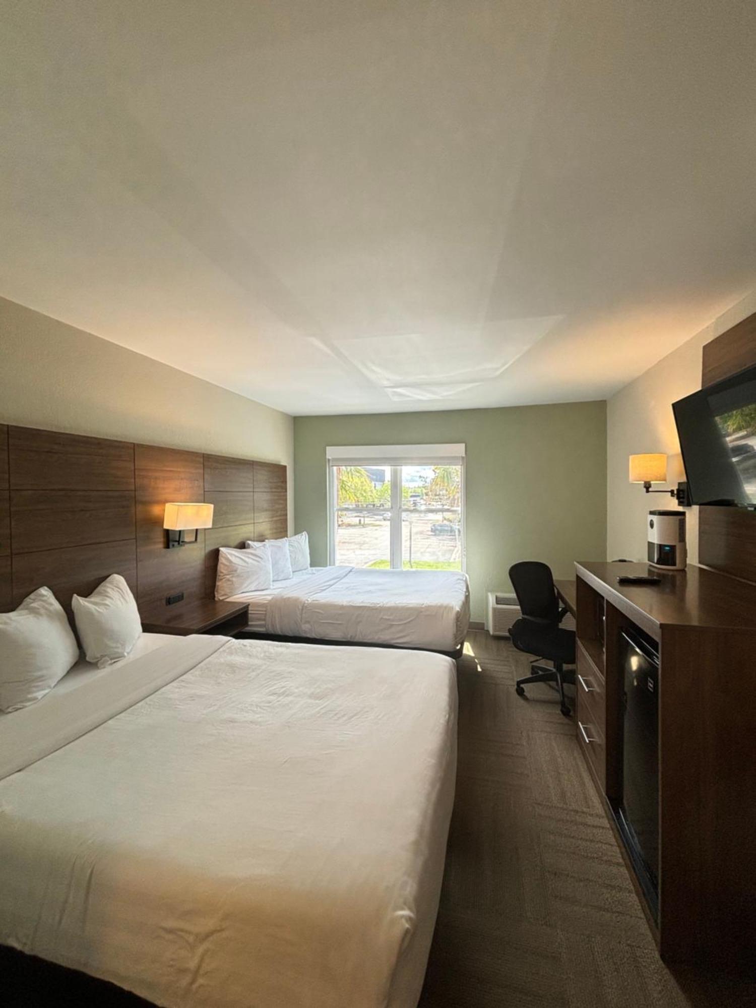 Baymont By Wyndham Lake Park Valdosta I75 Extérieur photo