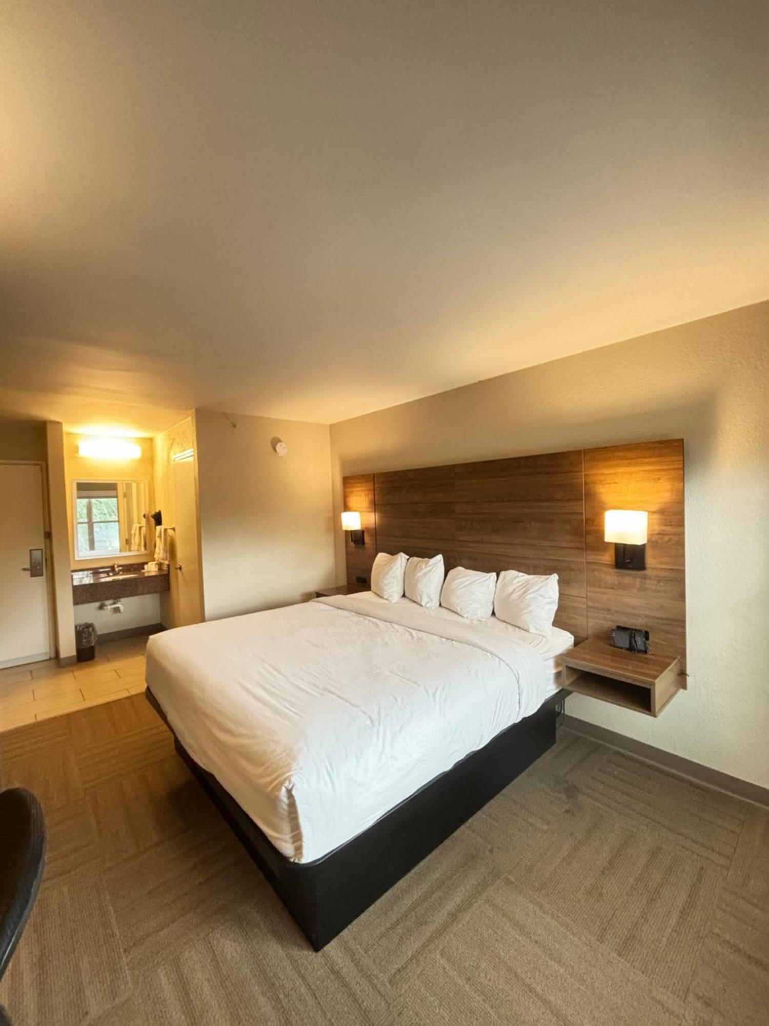 Baymont By Wyndham Lake Park Valdosta I75 Extérieur photo